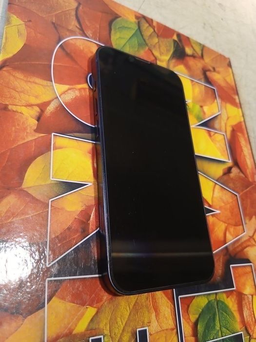 Apple iPhone 16e  128GB 5G  Black аифон