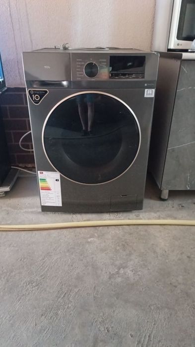 Продам стиральную машину  срочнонужны деньги