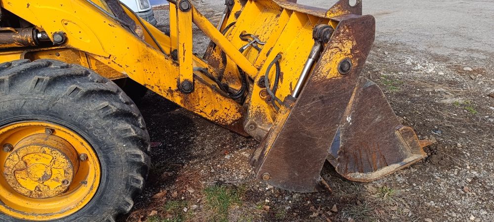 ,продава се Багер JCB 3 CX