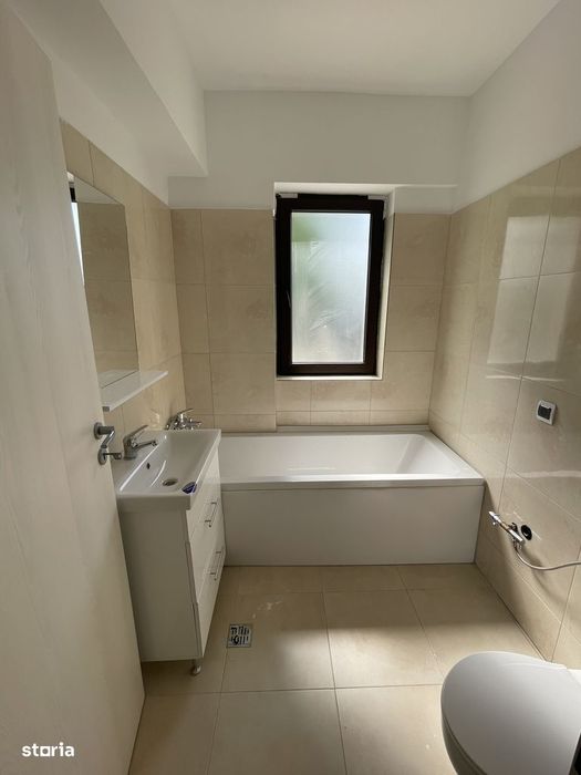 Apartament 2 camere decomandat, 52mp, curte proprie cadastrată