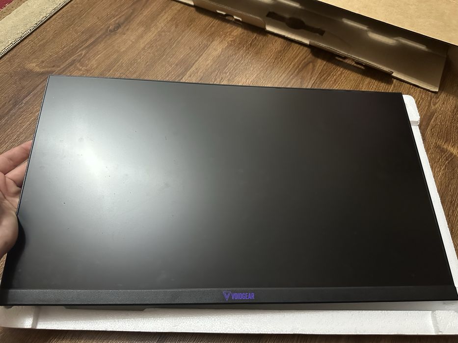 Монитор VOIDGEAR практически новый