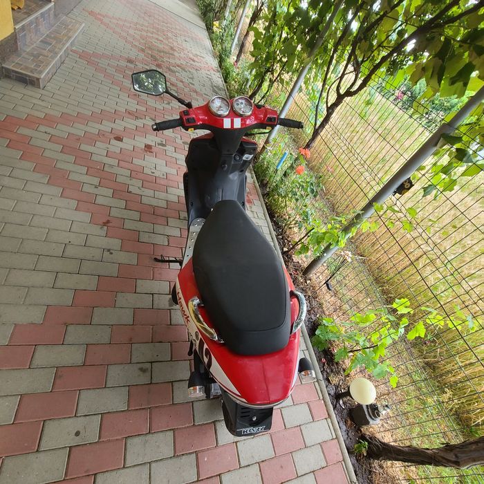 Scuter Tgb Hawk 49cc
