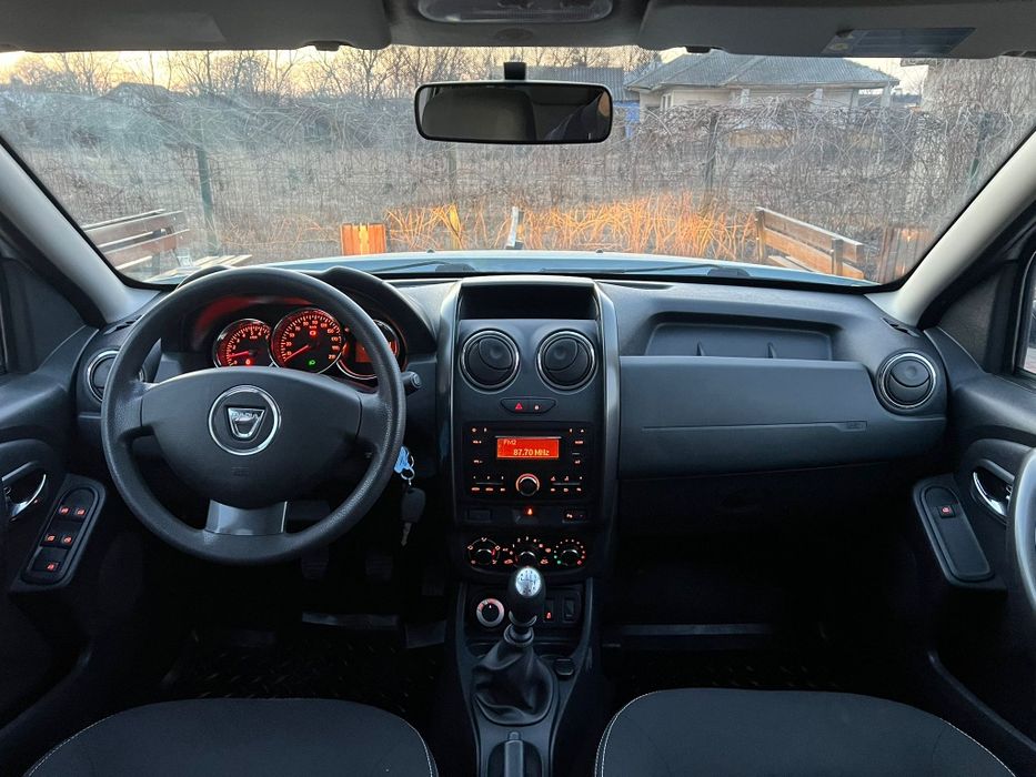 Dacia duster model Prestigi 4x4 1.5 dci 110 cp
