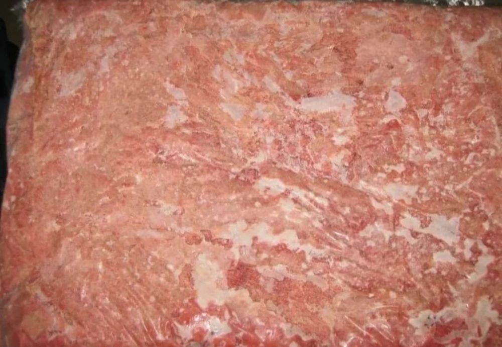 Куриный фарш для животных.