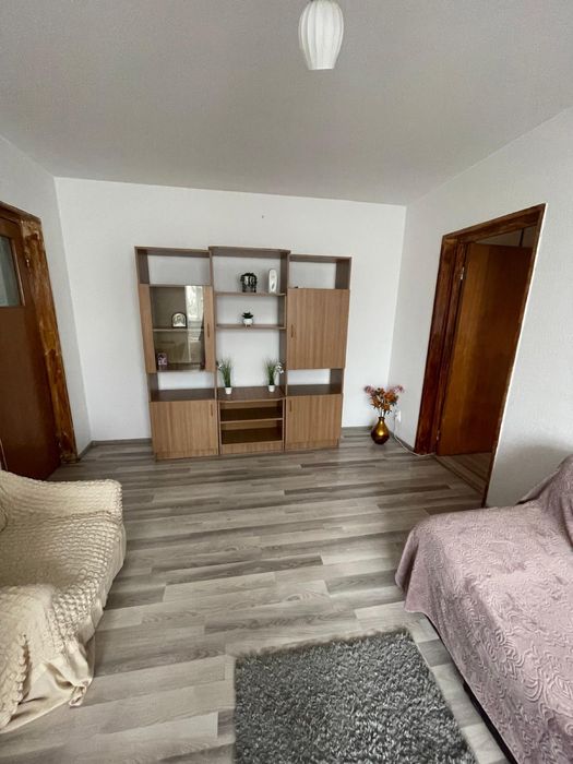 Inchiriez Apartament 2 camere