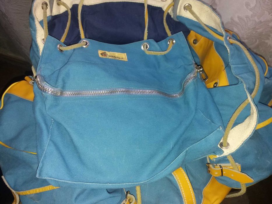 rucsac drumeție material gros