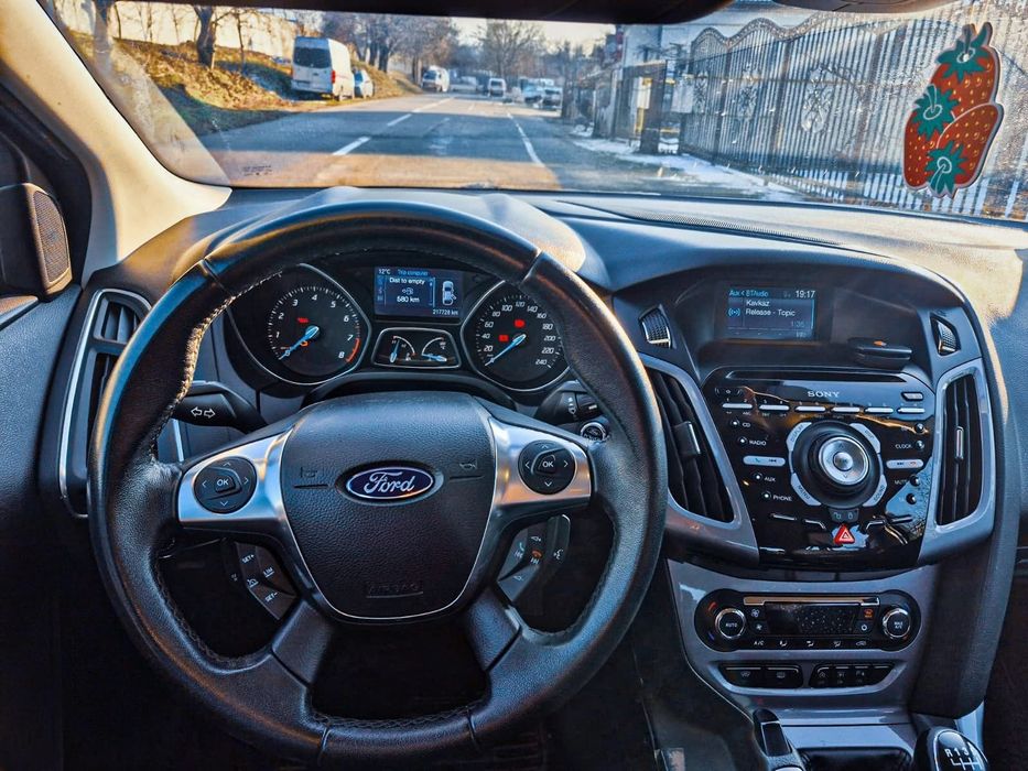 Ford Focus MK3, foarte dotat, 2011