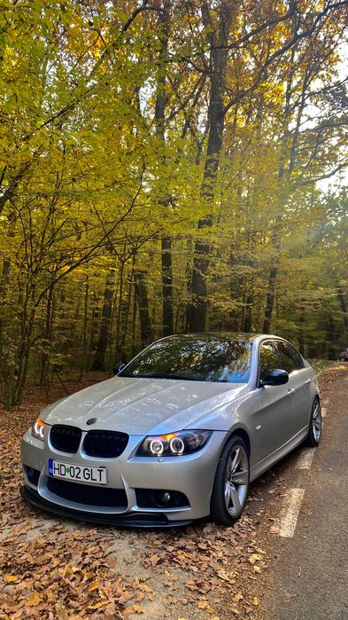 BMW E90 320D 2009 / PACHET M