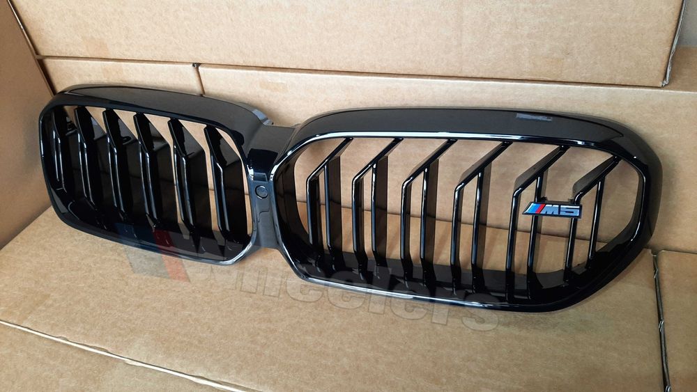 Решетки BMW G30 ноздри M Performance М5