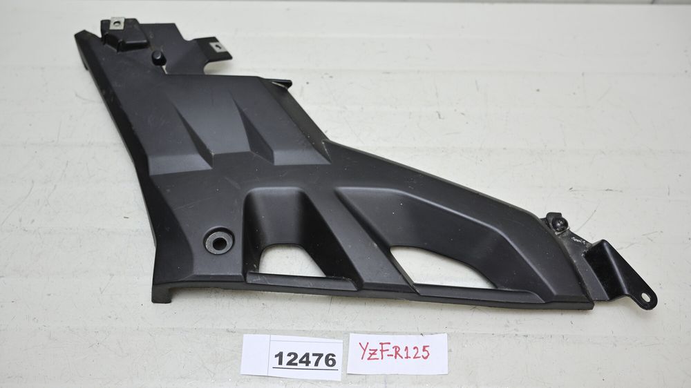 Carena Dreapta Rezervor Benzina Yamaha YZF-R125 2014 2018