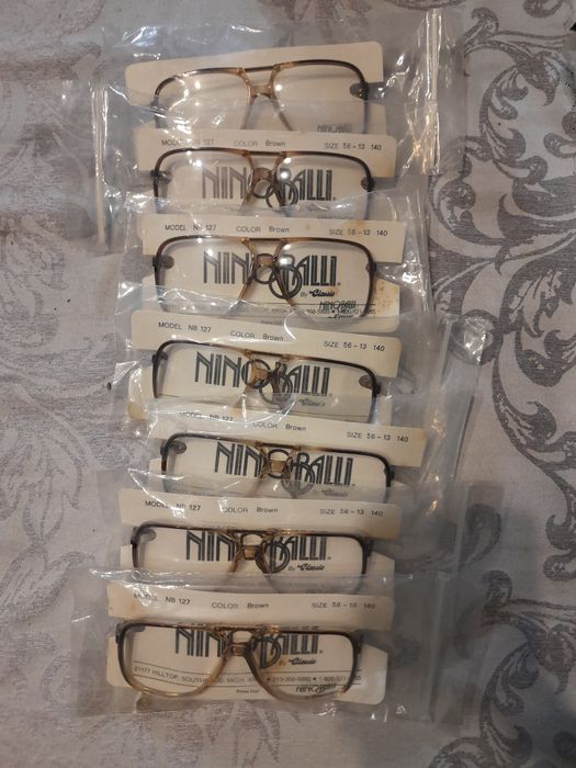 Термометър живачен 100 градуса и Рамки за очила със стъкла