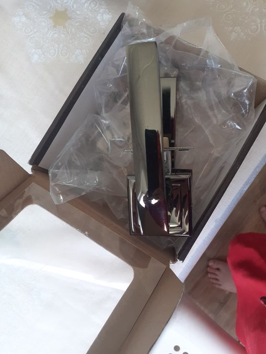 Продам новые двери