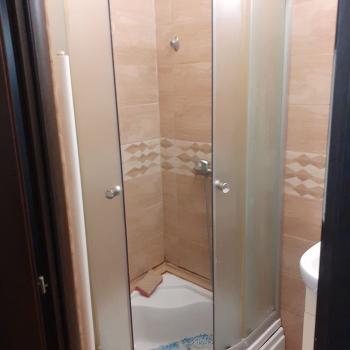Închiriez apartament 2 camere Ghimbav