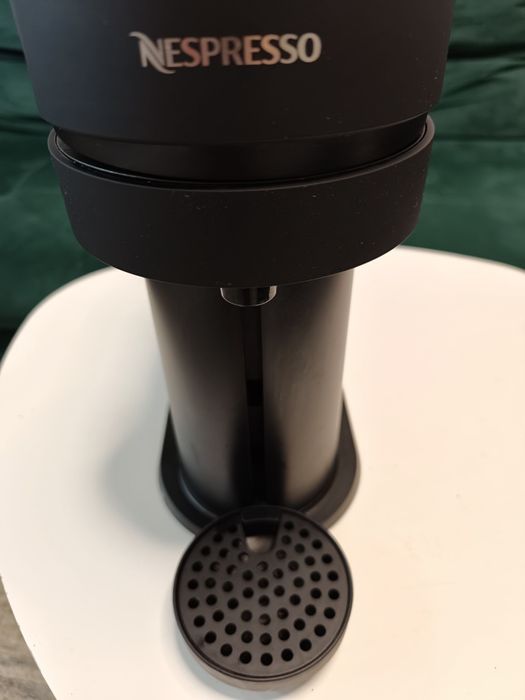 Espressor Vertuo Next C Negru Mat