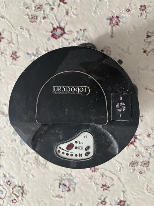 Продам пылесос roboclean