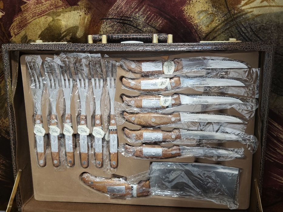 Set cuțite și tacâmuri HOFFMAYER