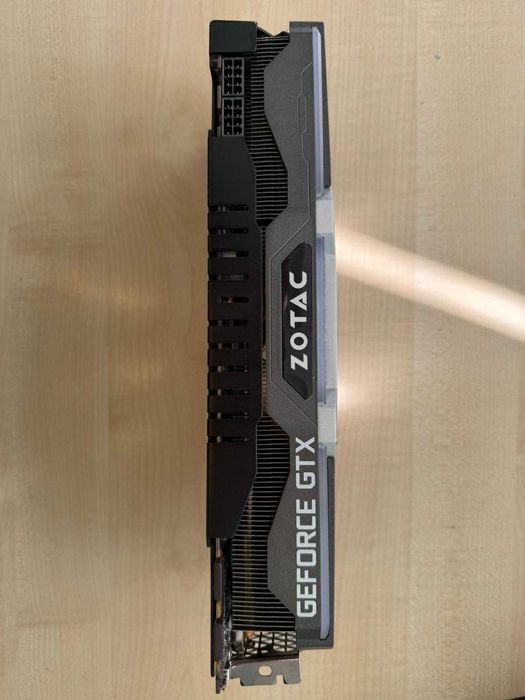 Placa video ZOTAC GeForce GTX 1080 Ti AMP! Edition 11GB