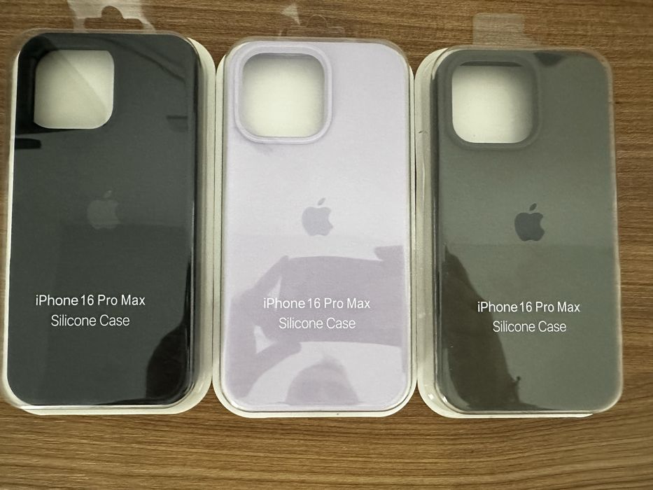 Huse iphone silicon cu logo