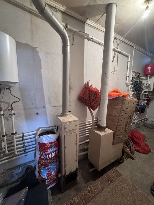 Печки газовая и дровами