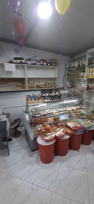 Магазин аренда берилади ичидеги нарсалари билан. Орентид 7 етажка дом.