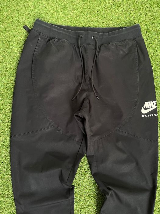 Мъжко долнище : Nike International XL