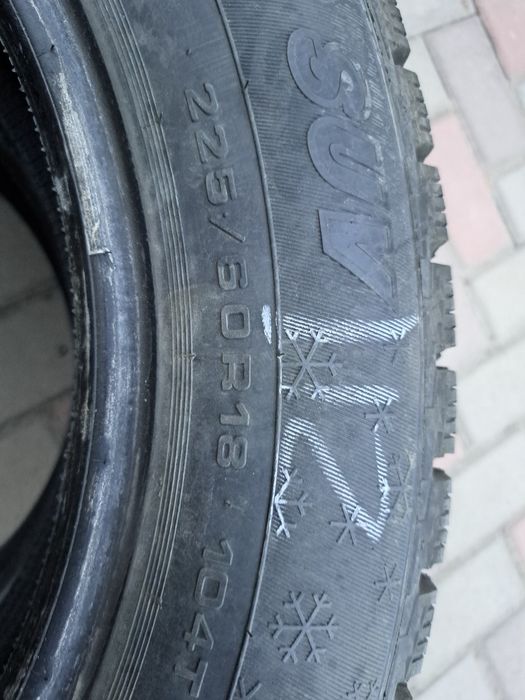 Шины б/у 225/60/R18