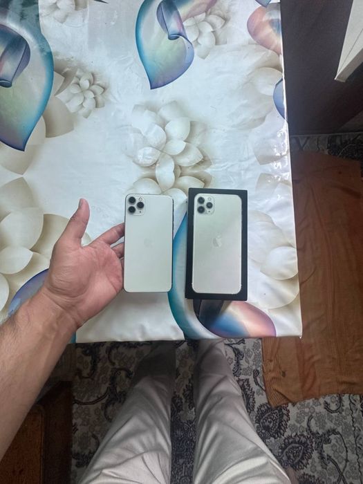 Iphone 11 pro max 64 gb hotirali idealni