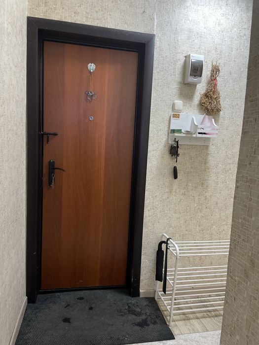 Продам 2 комнатную квартиру