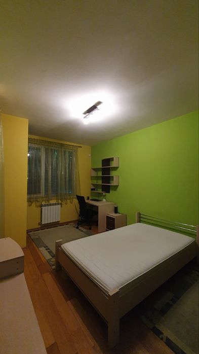 Дава се под наем Двустаен апартамент в Самоков - 70 кв.м за 698.19 € - Снимка #3