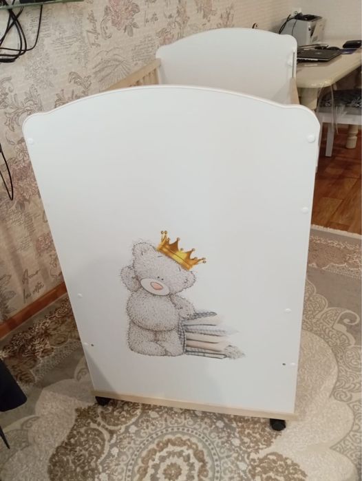 Детская кроватка