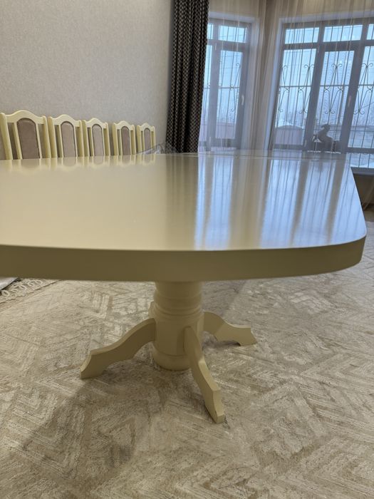 Продам гостевой стол