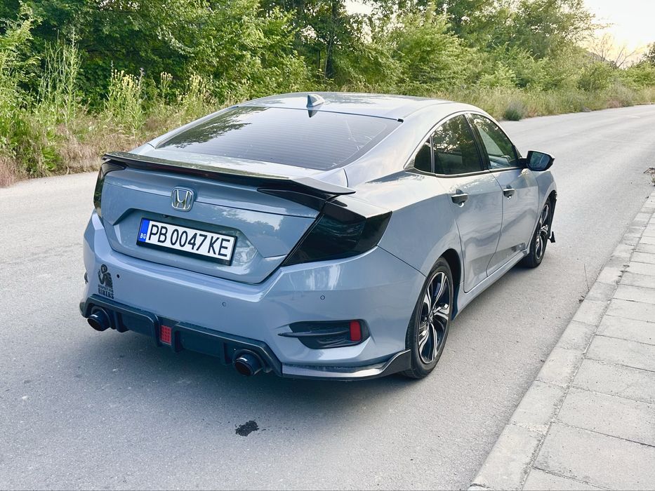 Honda civic  4DR