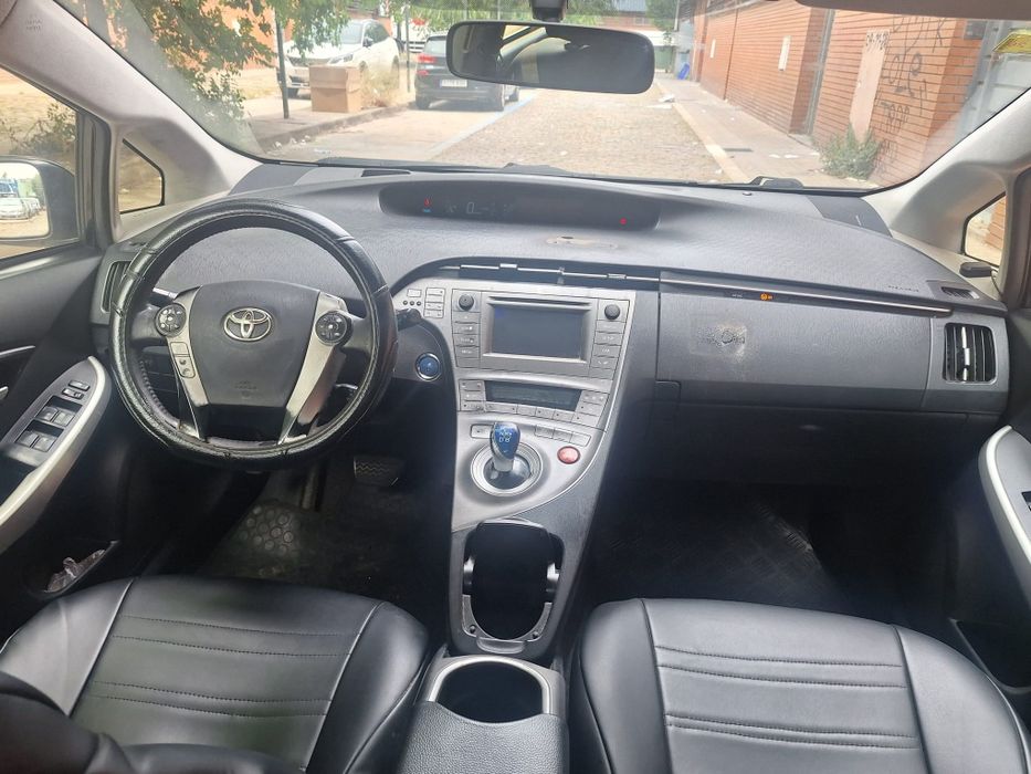 Vand Toyota Prius 1.8 Hibrid 2017 euro6 Automata