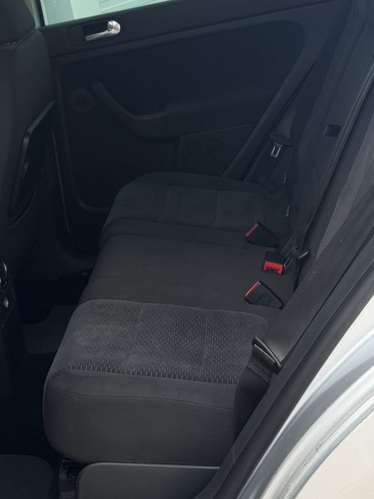 VOLKSWAGEN Golf 2011 — imagine 5