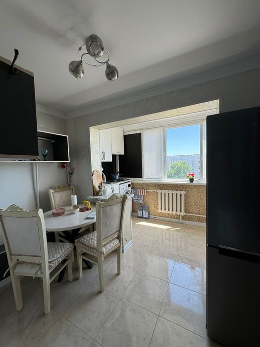 Продам трехкомнатную квартиру