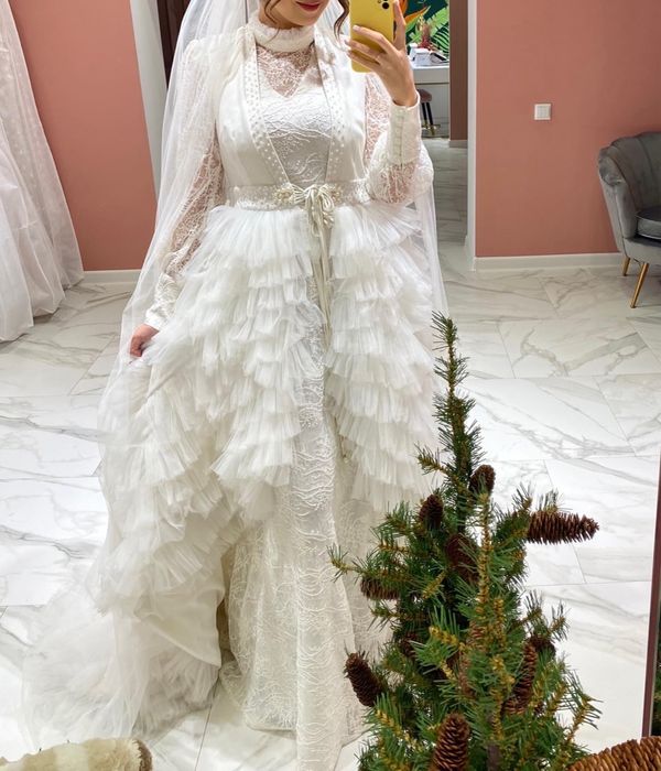 Свадебное платье