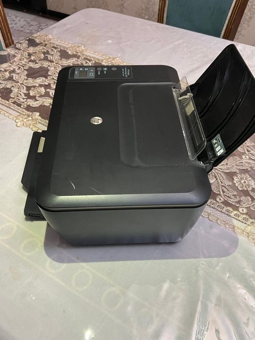 Принтер HP Deskjet Ink Advantage 2515 Принтер 3 в 1