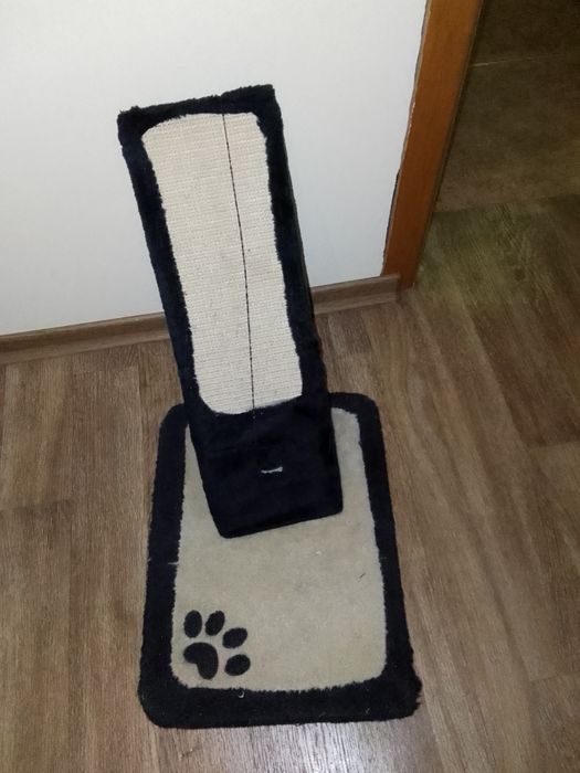 Досточка для кошки новая