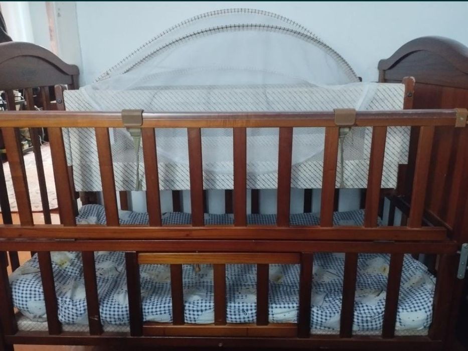 Продам детскую кроватку.