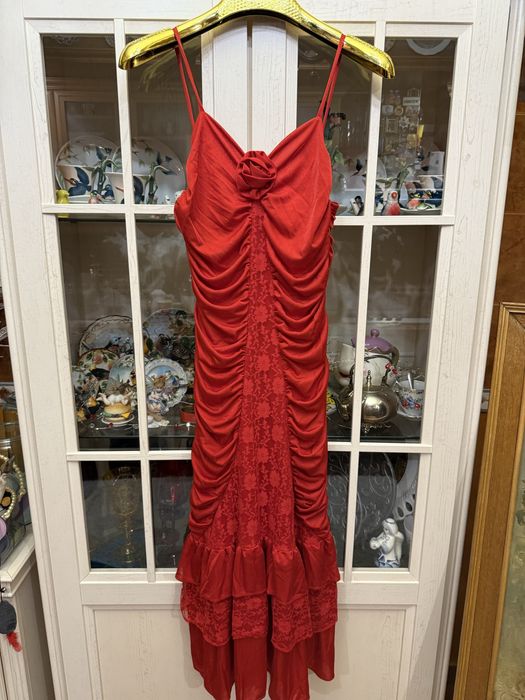 Нарядное платье.