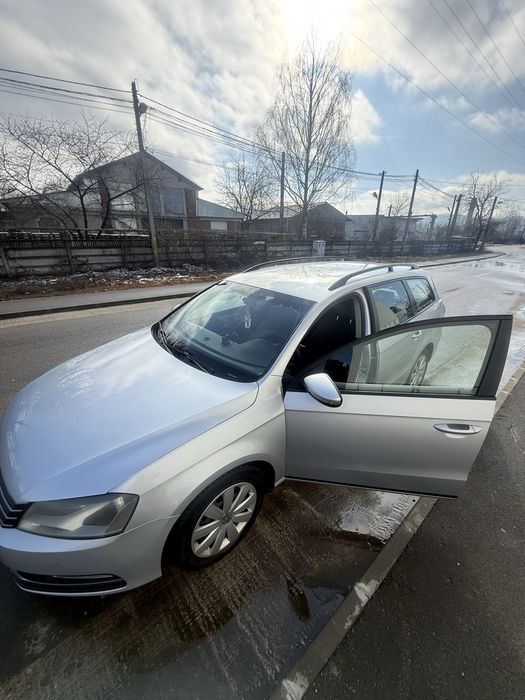 Vând Volkswagen Passat b7