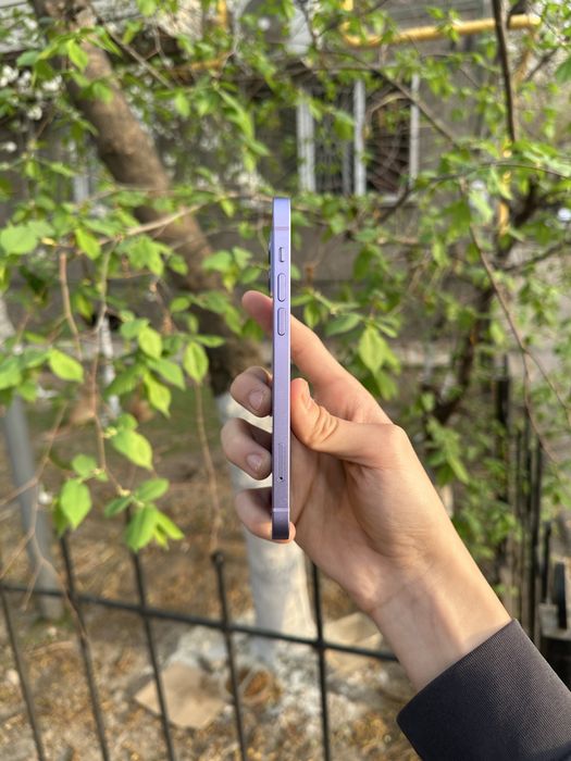 Iphone 12 128gb 75% akb