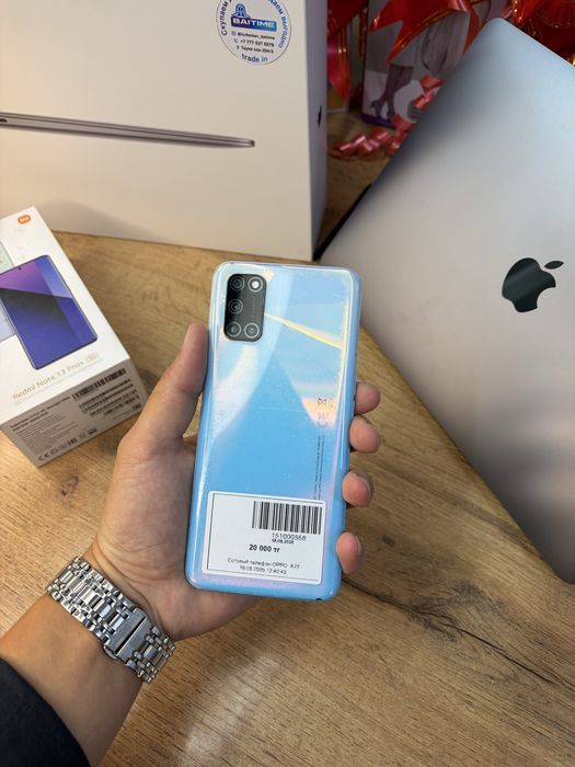Телефон Oppo A72