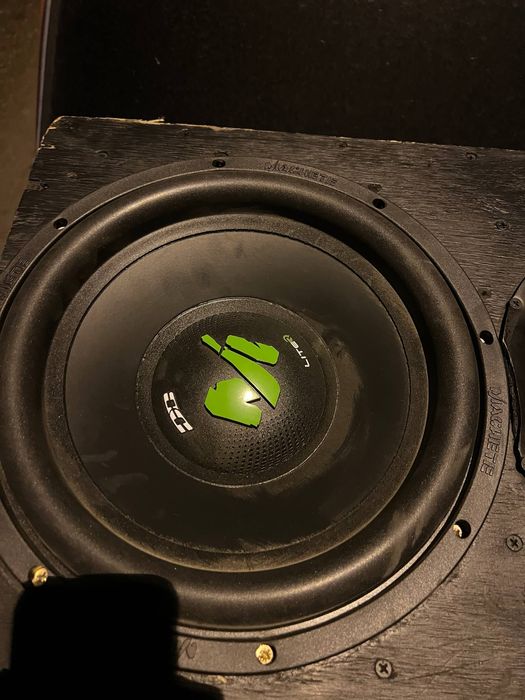 Продам Сабвуфер