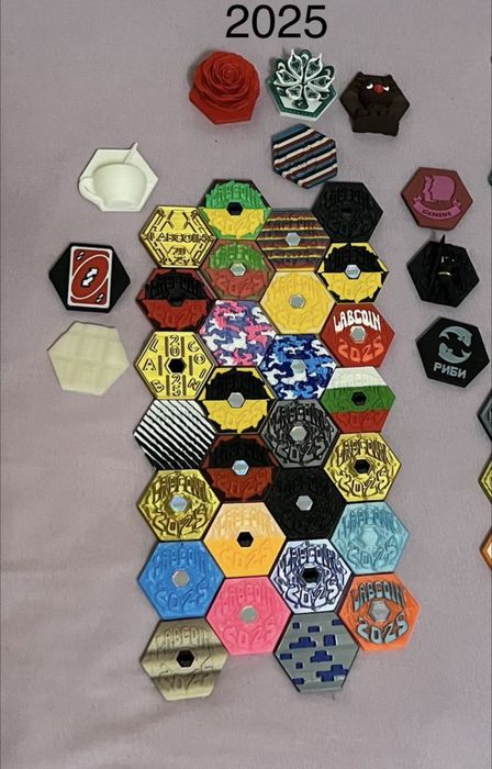 —Лабкойни/Labcoins—