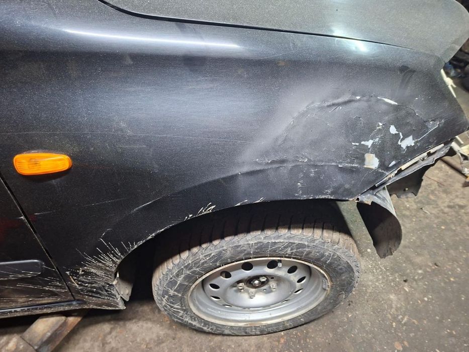 Продам крылья на лада гранта