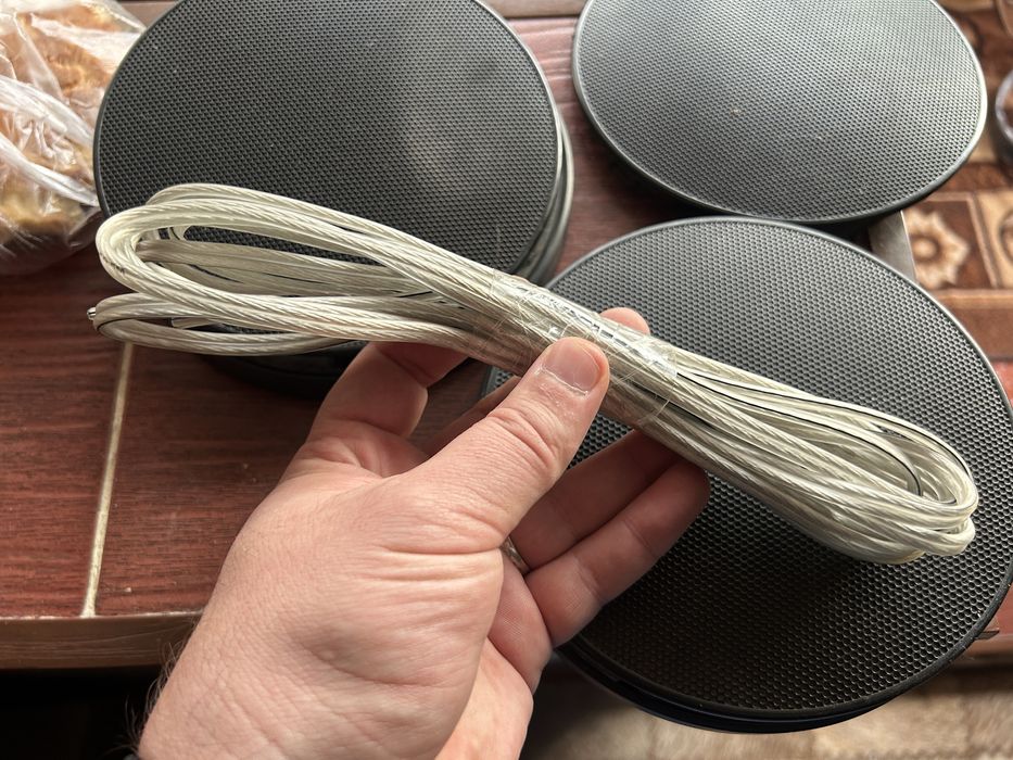 Продам колонки новые китай 5 элемент