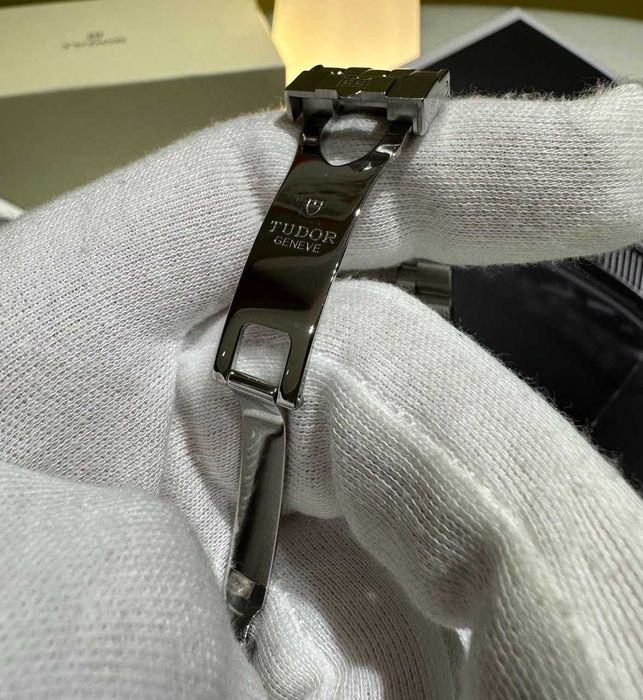 Часы Tudor Black Bay, 41 mm