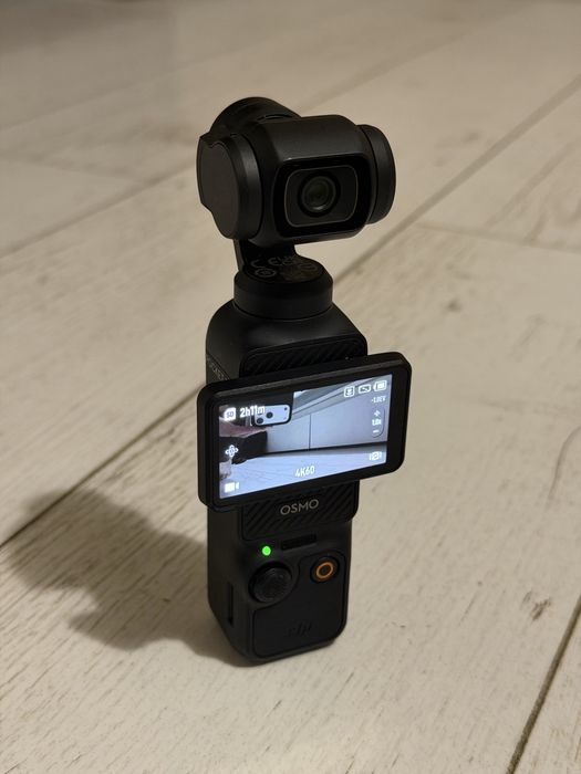 DJI Osmo Pocket 3 Creator + 2 sd V60 128GB + cage + MovMax + accesorii