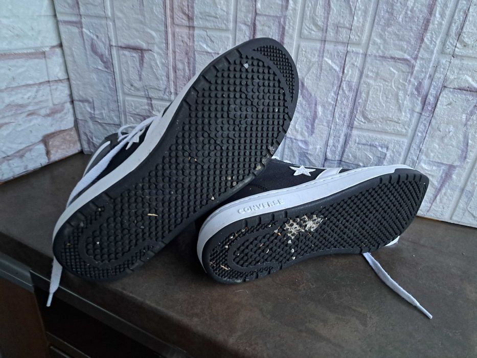 мъжки маратонки,кецове,спортни кожени обувки,,ном.41,Converse